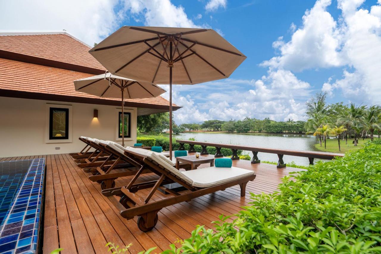 Nai Harn Baan-Bua Villas Extérieur photo